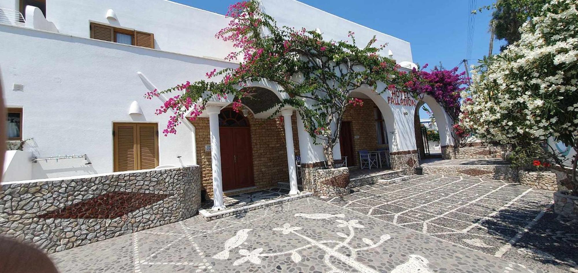 Hotel Palladion Karterados (Santorini) Exterior foto